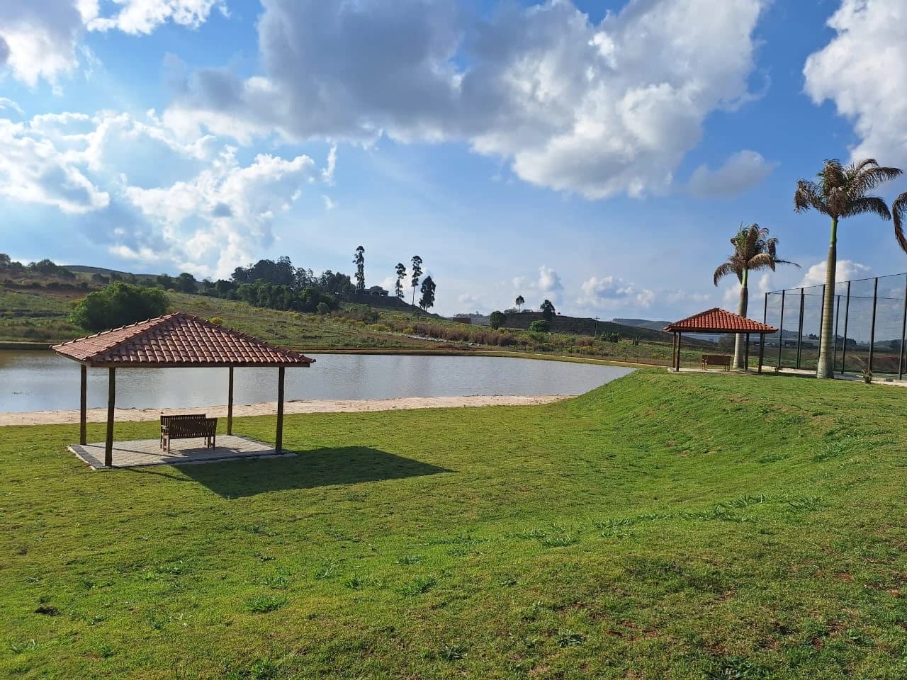 Terreno com 1000m² em Condomínio fechado - Andradas MG — foto 1 de 22